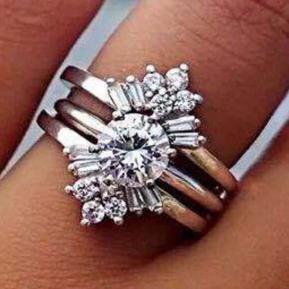 💥Engagement Anillos Multi Layer Stackable Flower CZ Wedding  UNVN12113 - Picture 1 of 7